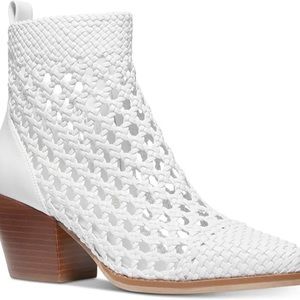 NWOT Michael Kors Augustine White Ankle Boots 8.5